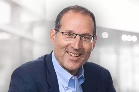 Martin Lipman's Headshot