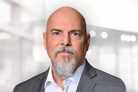 Christopher Sweet's Headshot